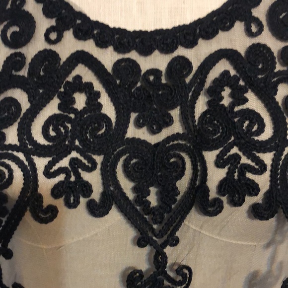 Pretty angel sheer tunic size XL - Picture 7 of 9